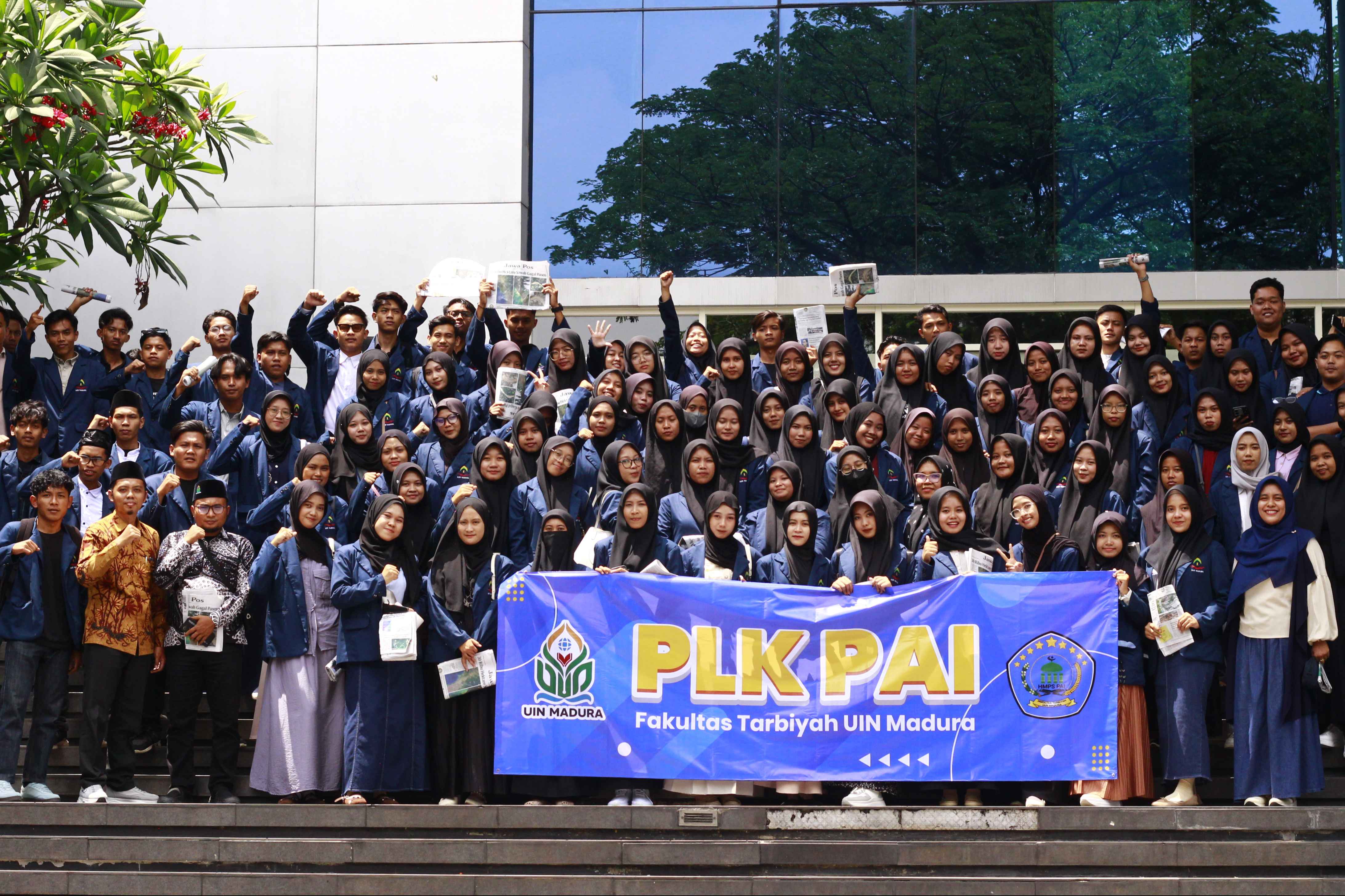 Dari Kampus ke Newsroom: Mahasiswa PAI UIN Madura Gelar PLK Jurnalistik di Jawa Pos Surabaya
