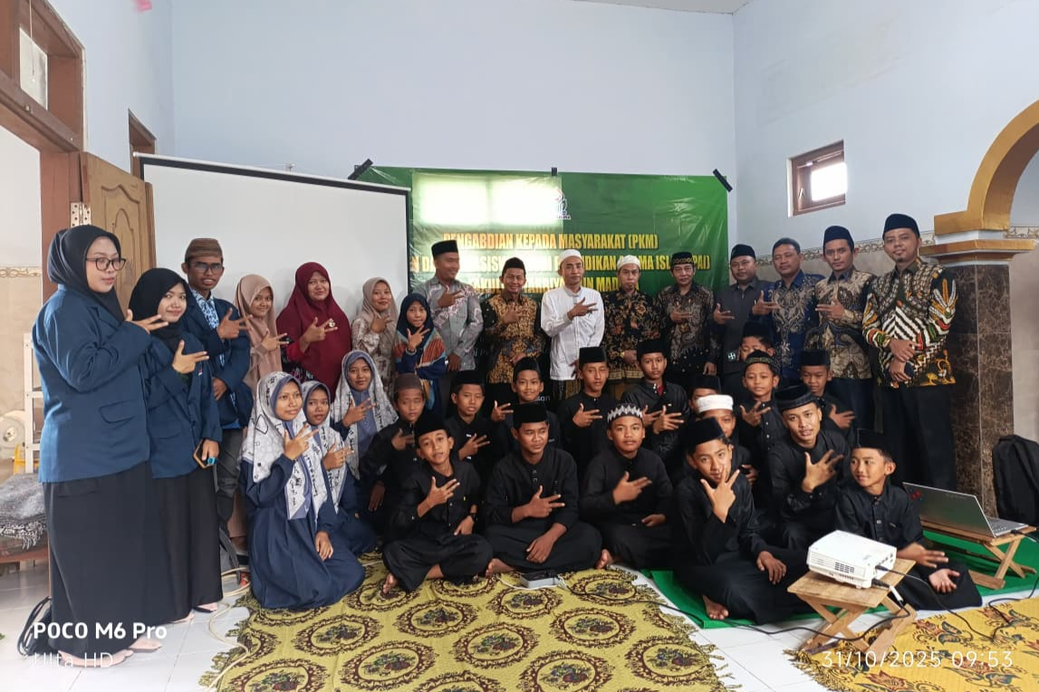 Sinergi Kampus dan Pesantren: Prodi PAI UIN Madura Dampingi Santri Kembangkan Literasi Keislaman