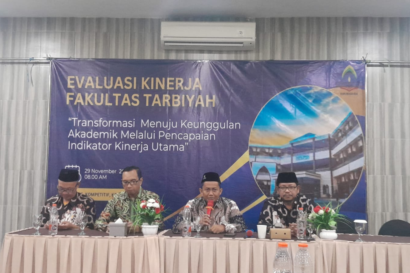 Menakar Kinerja, Mencapai Target: Fakultas Tarbiyah Gelar FGD dan Penyerahan Laporan IKU dari Masing-Masing Prodi